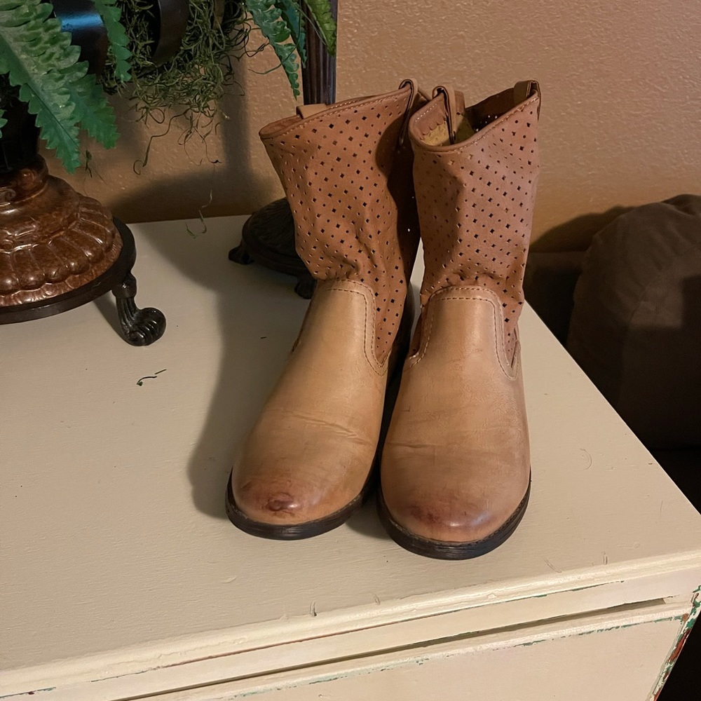 Boots